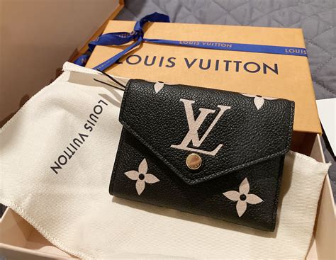 louis vuitton victorine wallet dupe
